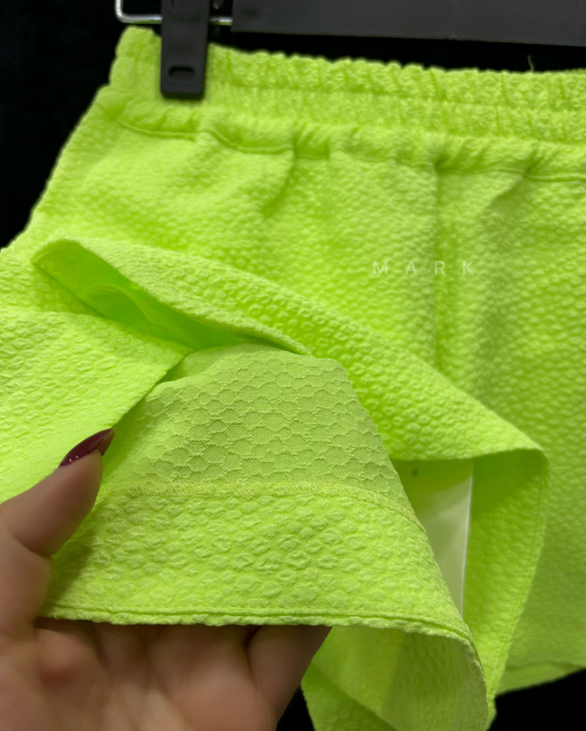 شورتک نئونی